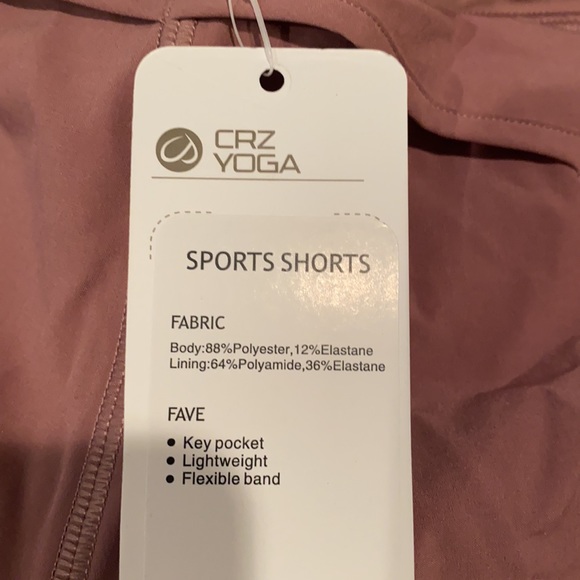 NWT short athletic shorts - Picture 5 of 7